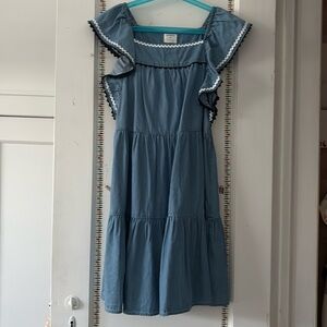 Fluttersleeve chambray dress with rickrack trim size 12